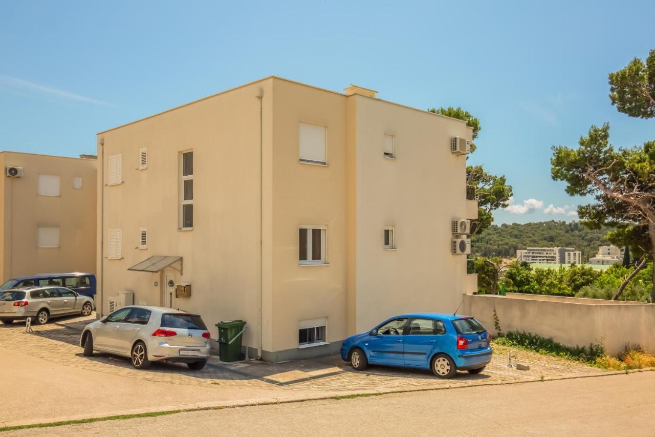 Indigo Apartment Makarska Exterior photo